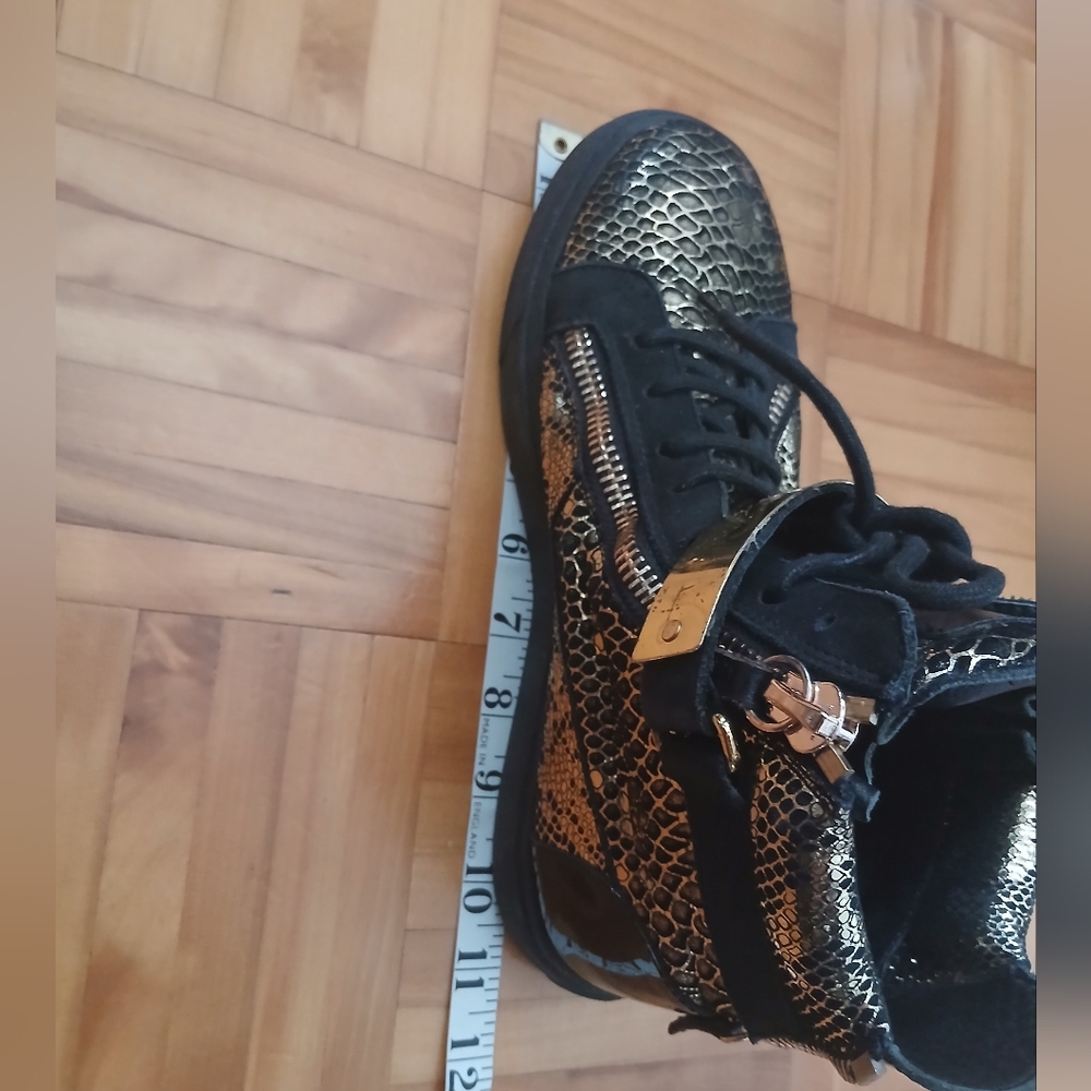 Guiseppe Zanotti Black and Gold Phyton  High-Top Sneakers.Size US9 - Picture 12 of 12
